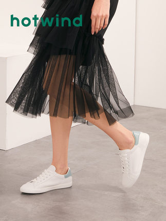 热风女鞋白色板鞋