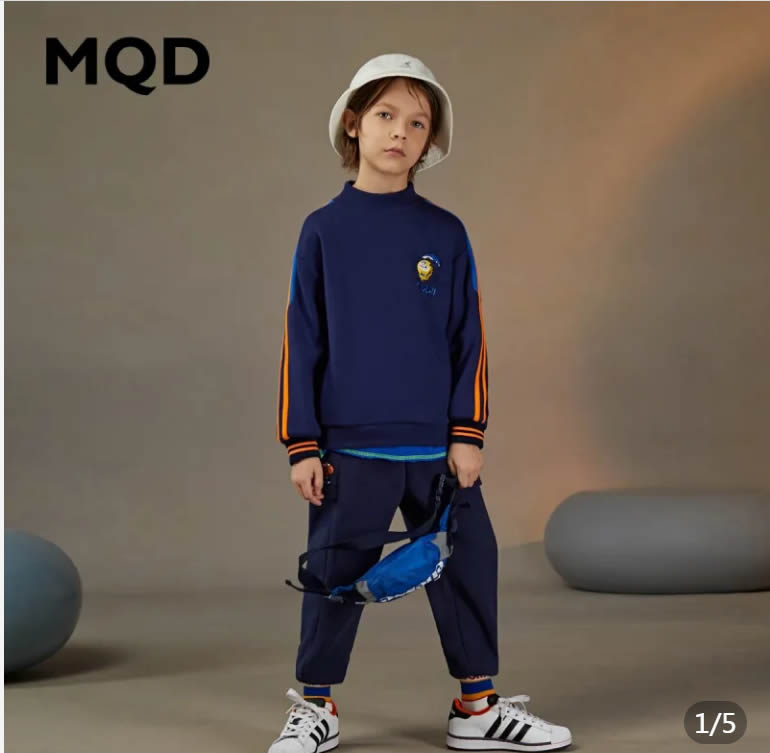 MQD 男童半高领卫衣