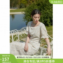 独束甜美碎花桔梗裙