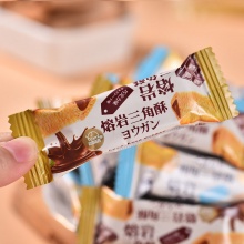 熔岩 三角酥牛奶夹心巧克力棒50根