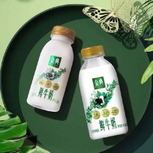 伊利金典 鲜牛奶450ml*4+235ml*5瓶